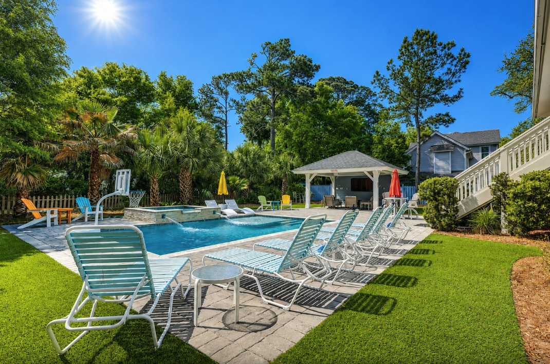 🍂 Extend Your Summer at 19 Sandpiper